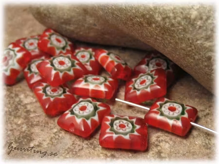 Basfärg röd rektangel ca 10x8 mm