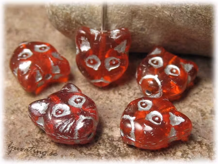 Kattansikte rödorange med silverdekor ca12 mm