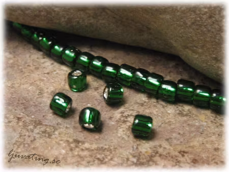 Matsuno green silverlined 15/0