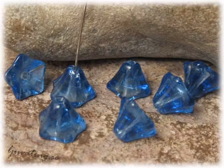 Pärlor liten änglakjol blå 10-pack ca 9x6 mm