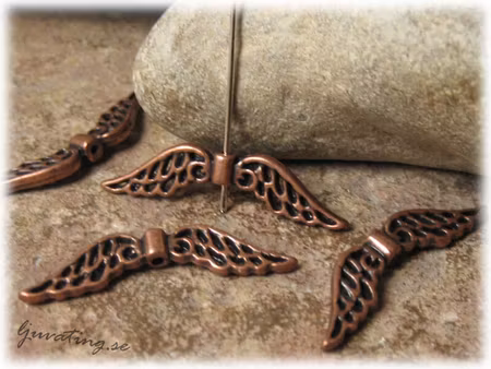 Vinge med galler antik röd kopparfärg ca 32x8 mm