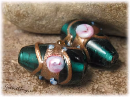 Wedding Cake Aqua grön droppe ca 22x14 mm