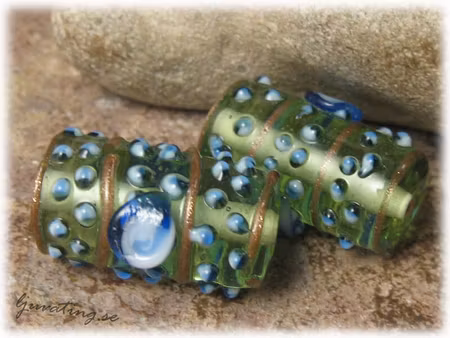 Wedding Cake ljus grön tub ca 22x14 mm