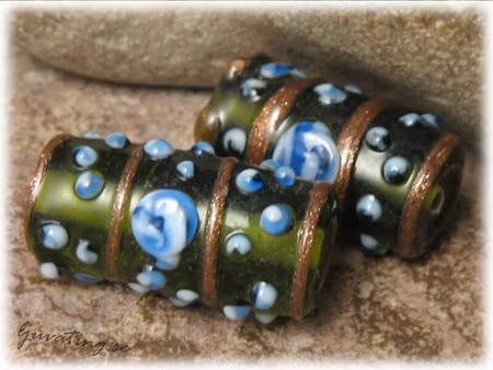 Wedding Cake grön pärla tub ca 22x14 mm