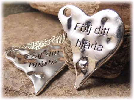 Budskapsberlock hänge hjärta Följ ditt hjärta