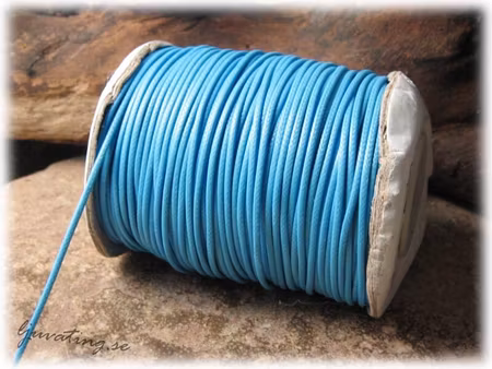 Vaxad tvinnad bomull blå tjocklek ca 1 mm