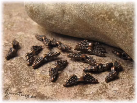 Liten änglavinge antik koppar 10-pack ca 12x3 mm