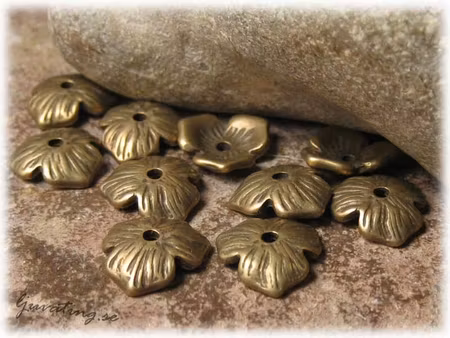 Kraftig pärlhatt 3-bladig bronsf. 10-pack ca 11 mm