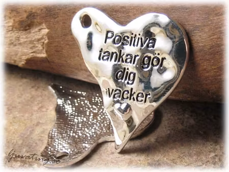 Hjärta med budskap Positiva tankar gör dig vacker