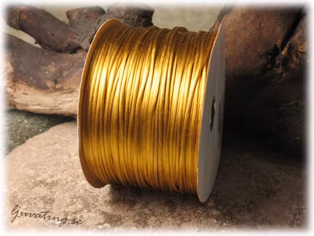 Antik guld Rattail / Satincord tjocklek ca 1 mm