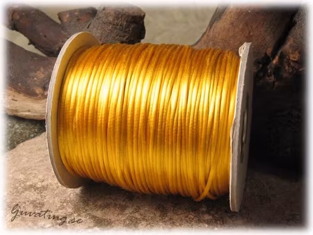 Guld Rattail / Satincord tjocklek ca 2 mm