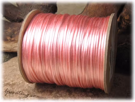 Rosa Rattail / Satincord tjocklek ca 2 mm