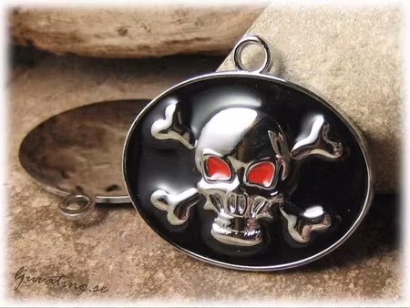 Berlock/hänge emaljerad döskalle ca 35x31 mm