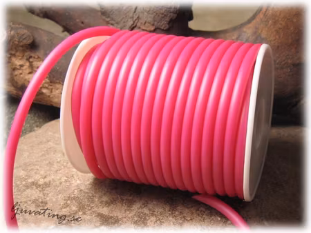 Ceriseröd ihålig rund gummislang tjocklek ca 4 mm