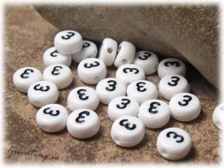 Pärlor siffran 3 i acryl  20-pack ca 7 mm