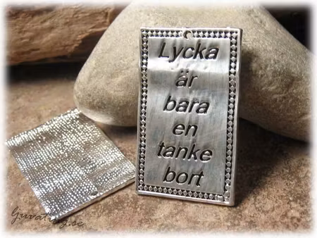 Hänge budskap Lycka är bara en tanke bort ca 40x25