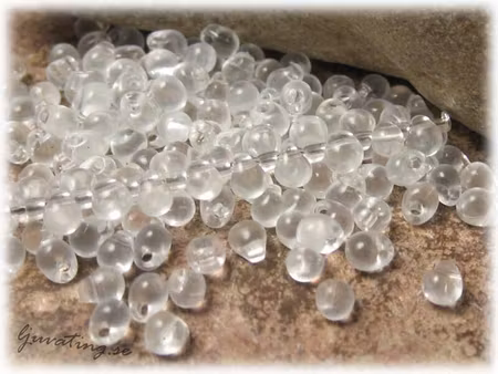 Miyuki droppar crystal ca 3,4 mm