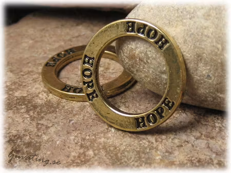 Ring med text HOPE antik brons ca 22 mm