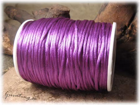 Satinband lila tjocklek ca 2,5 mm