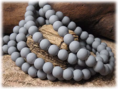 Grå glaspärla gummiöverdrag 30-pack ca 6 mm