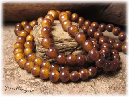 Glaspärlor bruna lejongula toner 30-pack ca 6 mm