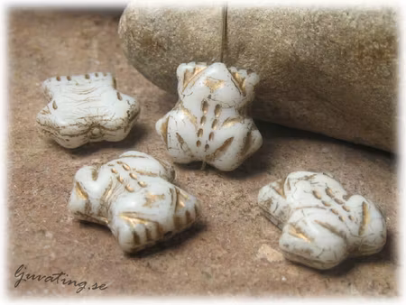 Vit groda med gulddekor ca 16x15 mm