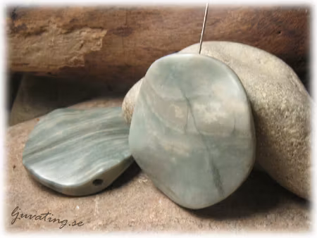 Greystone fläckig flat vågig rund ca 40 mm