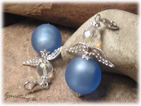 Exklusivt hänge blå ängel modell större 54 mm