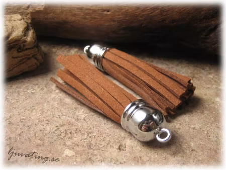 Hänge tofs brun mockaimitation ca 60x12 mm