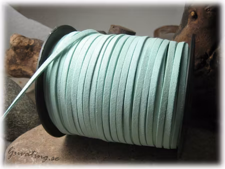 Mocka imitation mintgrön fuskmocka bredd ca 4 mm