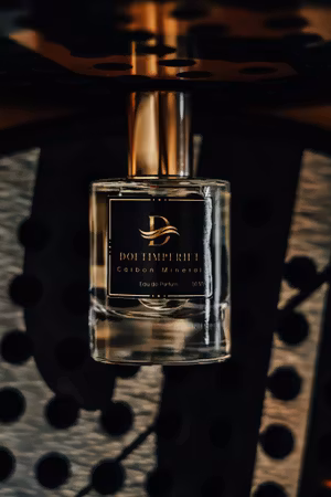 Carbon Mineral inspirerad av  Prada