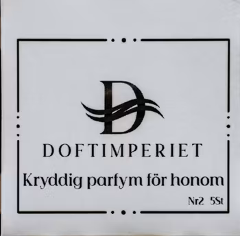 Kryddig parfym för honom