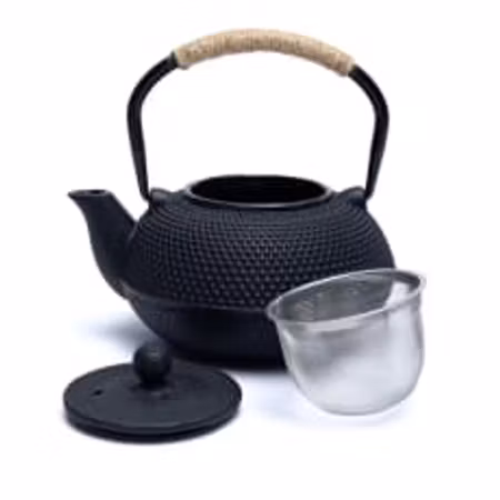 Tetsukyusu gjutjärnstekanna – Emaljerad, Svart (0,6 liter)