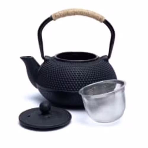 Tetsukyusu gjutjärnstekanna – Emaljerad, Svart (0,6 liter)