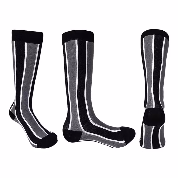 Stödstrumpa Black and grey stripes Nr 99