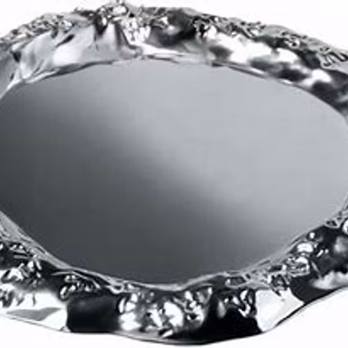 Tray 18/10 . Fingernail's work