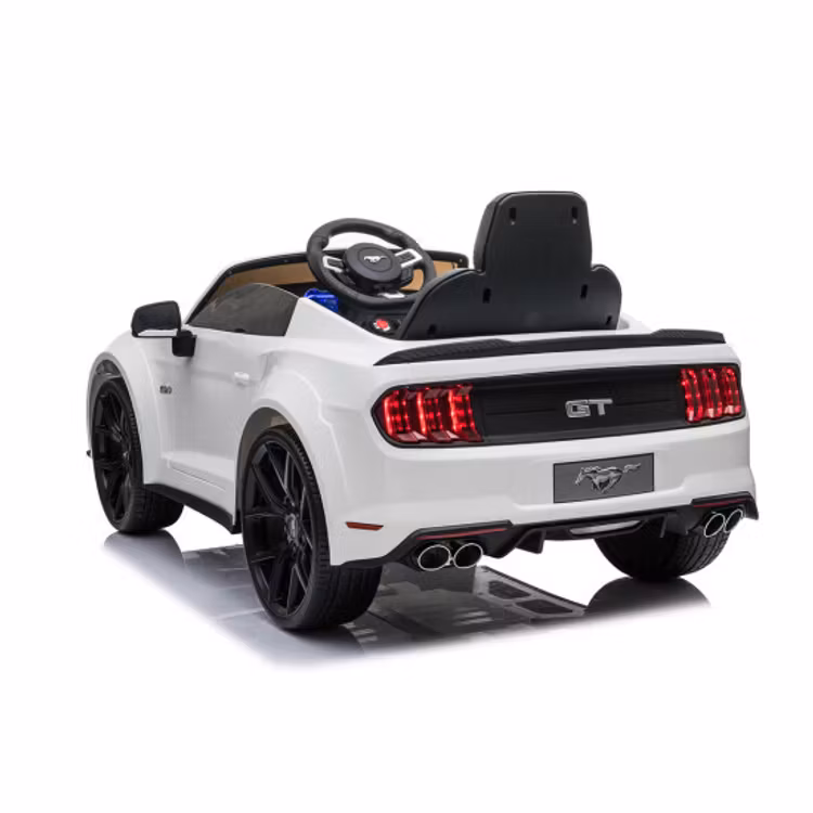 Elbil Ford Mustang 2 x 12V-batteri, 24V-output, EVA-hjul, PU-lädersäte