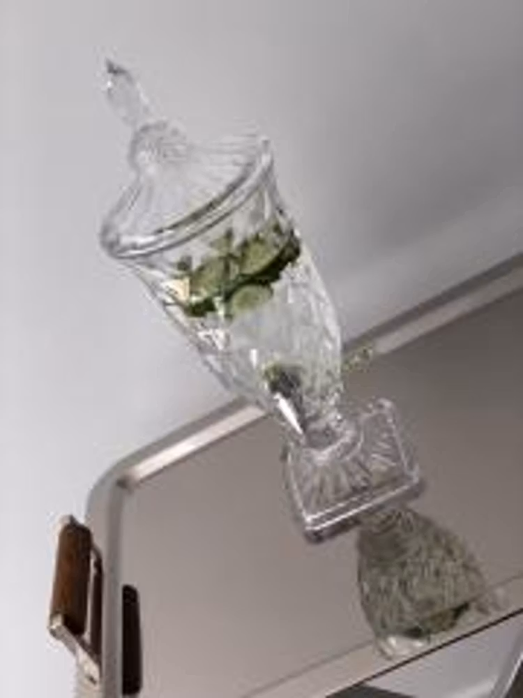 Dryck-dispenser. För speciella tillfällen.Motiv kan komma att variera.