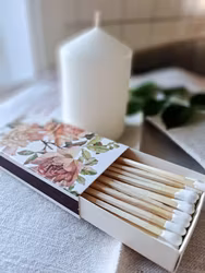 Tändsticksask Nyponros, 1 styck R E A