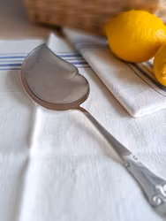 Uppläggningsbestick i nysilver