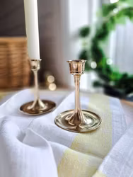 Mässingsljusstakar, 2 styck