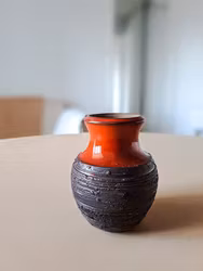 Handdrejad vas, Nykyrka