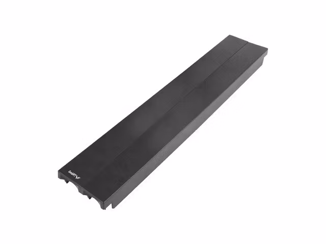 19" SNABBMONTERAD BRANDSKYDDAD BLINDPANEL AV PLAST 2U SVART LANBERG