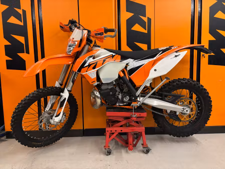 KTM EXC 300 2016 - 3 hours