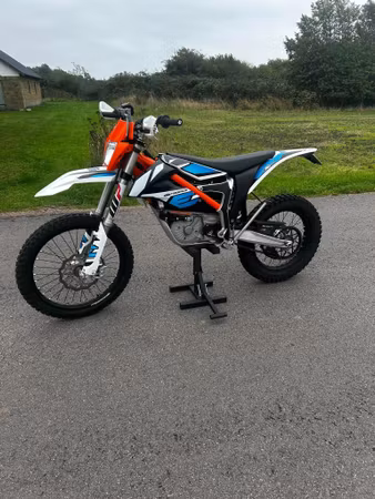 Ktm Freeride-E 2020 - 28 hours (CONSIGNMENT)