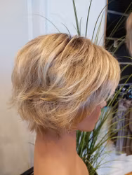 Date mono sandyblond