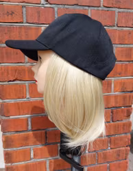 Keps med hår Blond Rakt