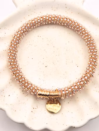 Elegant Armbånd – Handmade Rose