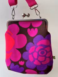 Väska "Gerbera" med börsknäppe