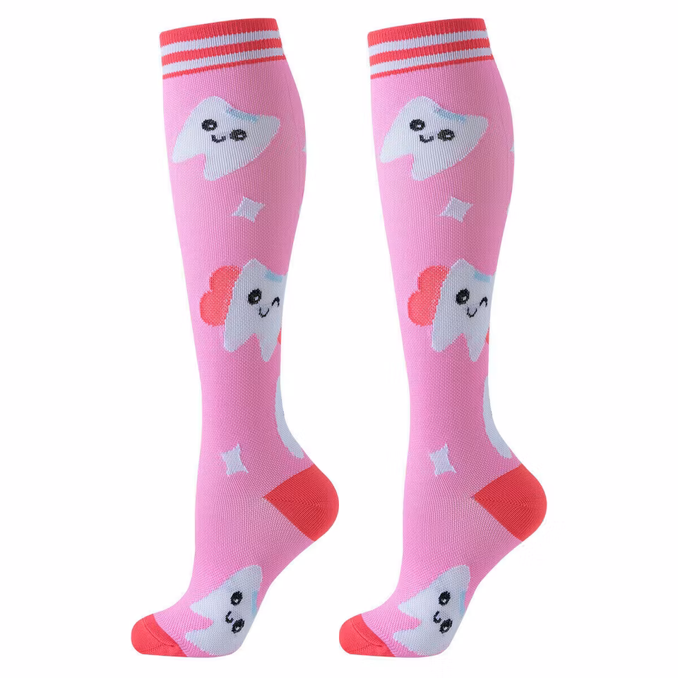 Storpack Stödstrumpor – Tooth Dentist